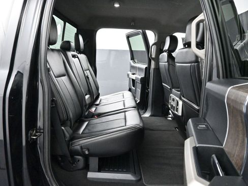 Used 2021 Ford F450 Lariat w/ Lariat Value Package image 33