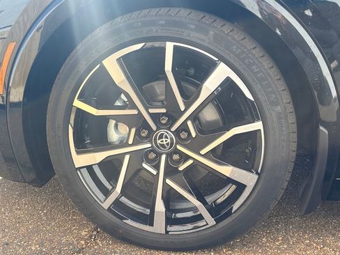 New 2026 Toyota Prius Plug-In Hybrid image 25