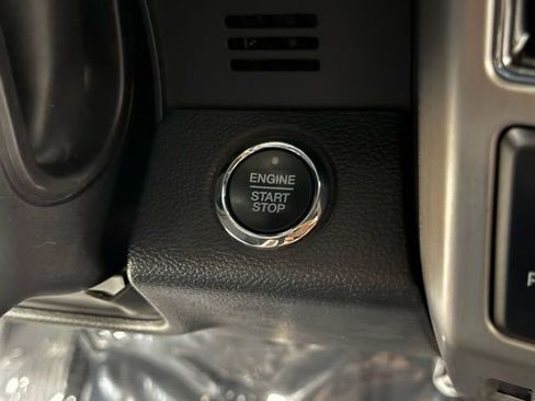 Used 2019 Ford F250 Platinum w/ Platinum Ultimate Package image 19