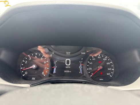 Used 2025 Jeep Compass Limited AWD/4WD image 10