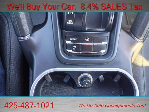 Used 2014 Porsche Cayenne Platinum Edition AWD/4WD image 40