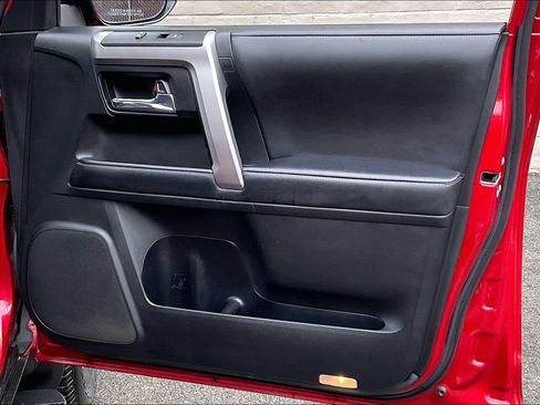 Used 2021 Toyota 4Runner SR5 Premium image 22