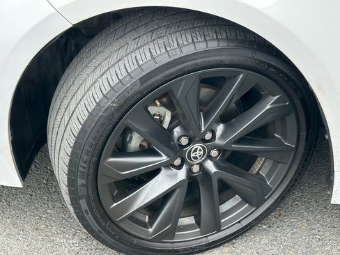 Used 2024 Toyota Corolla SE image 38