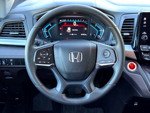 Used 2022 Honda Odyssey EX image 23