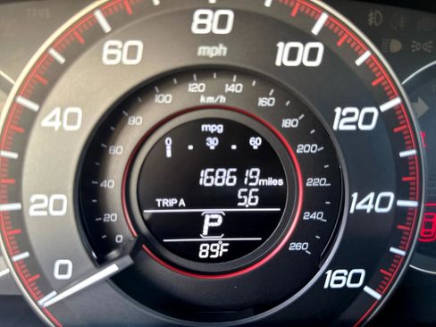 Used 2014 Honda Accord Sport image 19