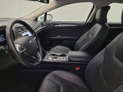 Used 2019 Ford Fusion Energi Titanium image 17