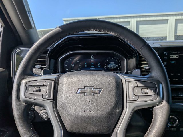 Used 2023 Chevrolet Silverado 1500 RST AWD/4WD image 22