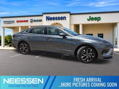Used 2024 Hyundai Sonata SEL FWD image 1