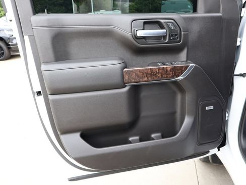 Certified 2020 GMC Sierra 1500 Denali w/ Technology Package AWD/4WD image 11