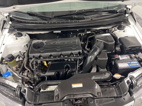 Used 2012 Kia Forte EX FWD image 11