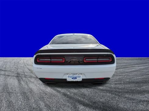 Used 2019 Dodge Challenger SRT Hellcat Redeye RWD image 5