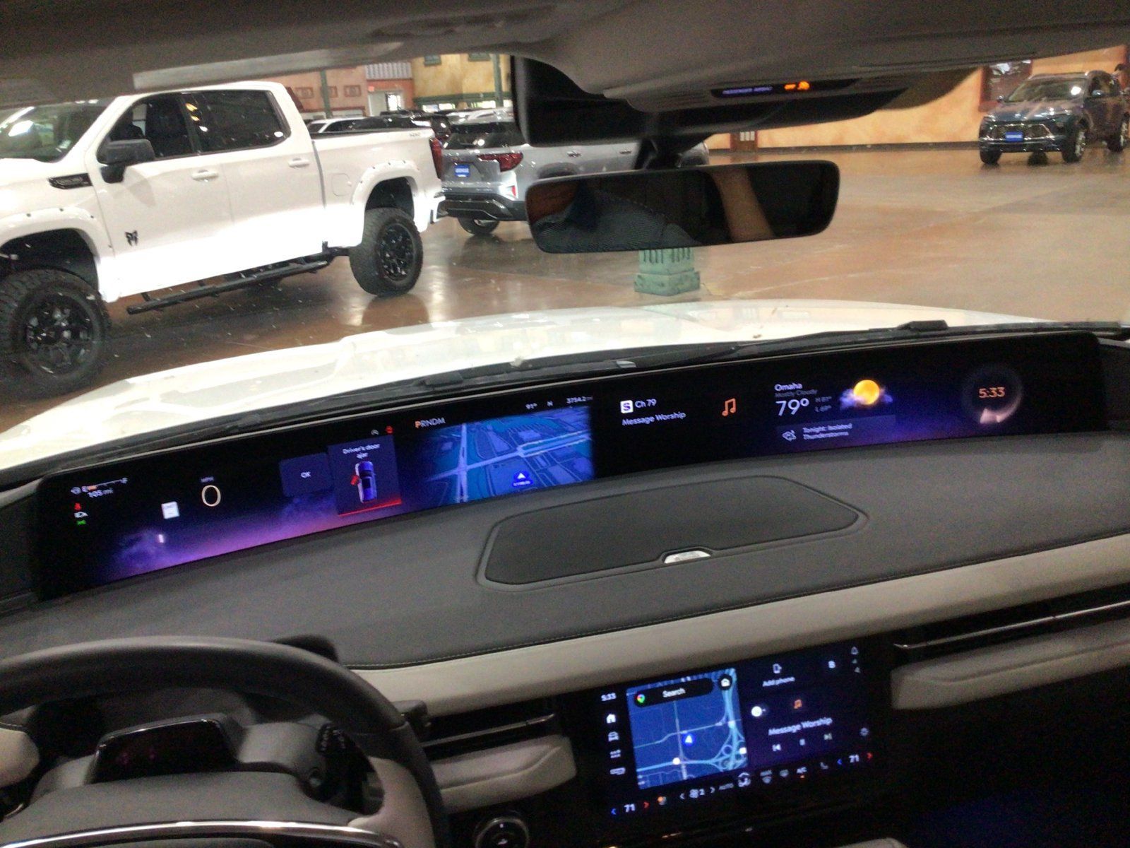 Used 2026 Lincoln Navigator L Reserve w/ Jet Appearance Package AWD/4WD image 4