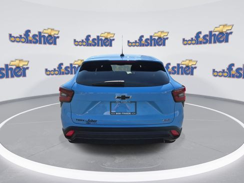 Certified 2024 Chevrolet Trax RS w/ Sunroof Package FWD image 7