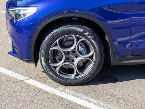 Used 2022 Alfa Romeo Stelvio Sprint image 8