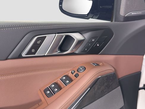 New 2026 BMW X5 M60i w/ Climate Comfort Package image 17