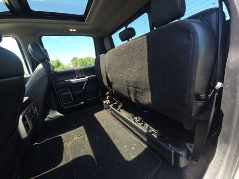 Used 2020 Ford F150 Lariat w/ Equipment Group 502A Luxury AWD/4WD image 13