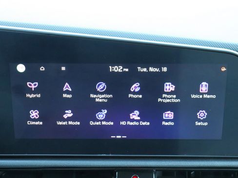 Used 2023 Kia Niro SX image 35