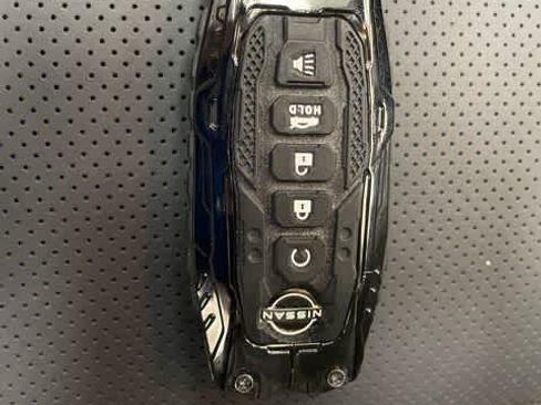 Used 2026 Nissan Rogue Platinum w/ Platinum Premium Package AWD/4WD image 22