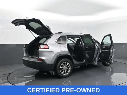 Used 2020 Jeep Cherokee Latitude Plus AWD/4WD image 28