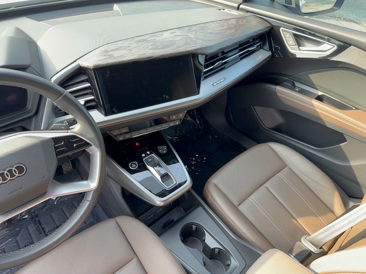Certified 2023 Audi Q4 e-tron Premium Plus w/ Premium Plus RWD image 22