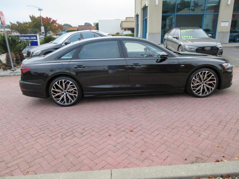 Used 2022 Audi A8 L 3.0T image 69