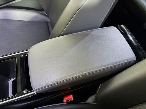 Used 2023 Volkswagen ID.4 Pro S image 16