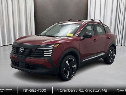 New 2026 Nissan Kicks SR w/ Cold Weather Package image 1