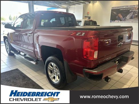 Used 2018 Chevrolet Silverado 1500 LTZ Z71 AWD/4WD image 5