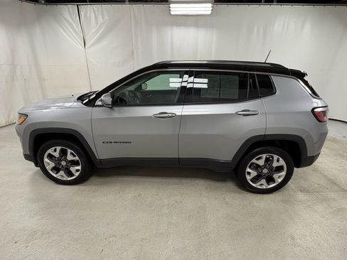 Used 2018 Jeep Compass Limited image 8