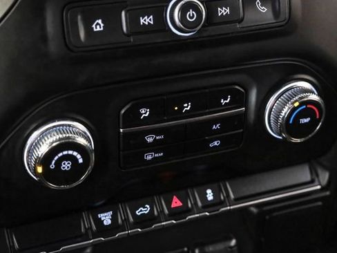 Used 2023 GMC Sierra 3500 Pro w/ Convenience Package image 22