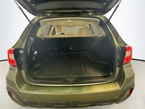 Used 2019 Subaru Outback 2.5i image 25