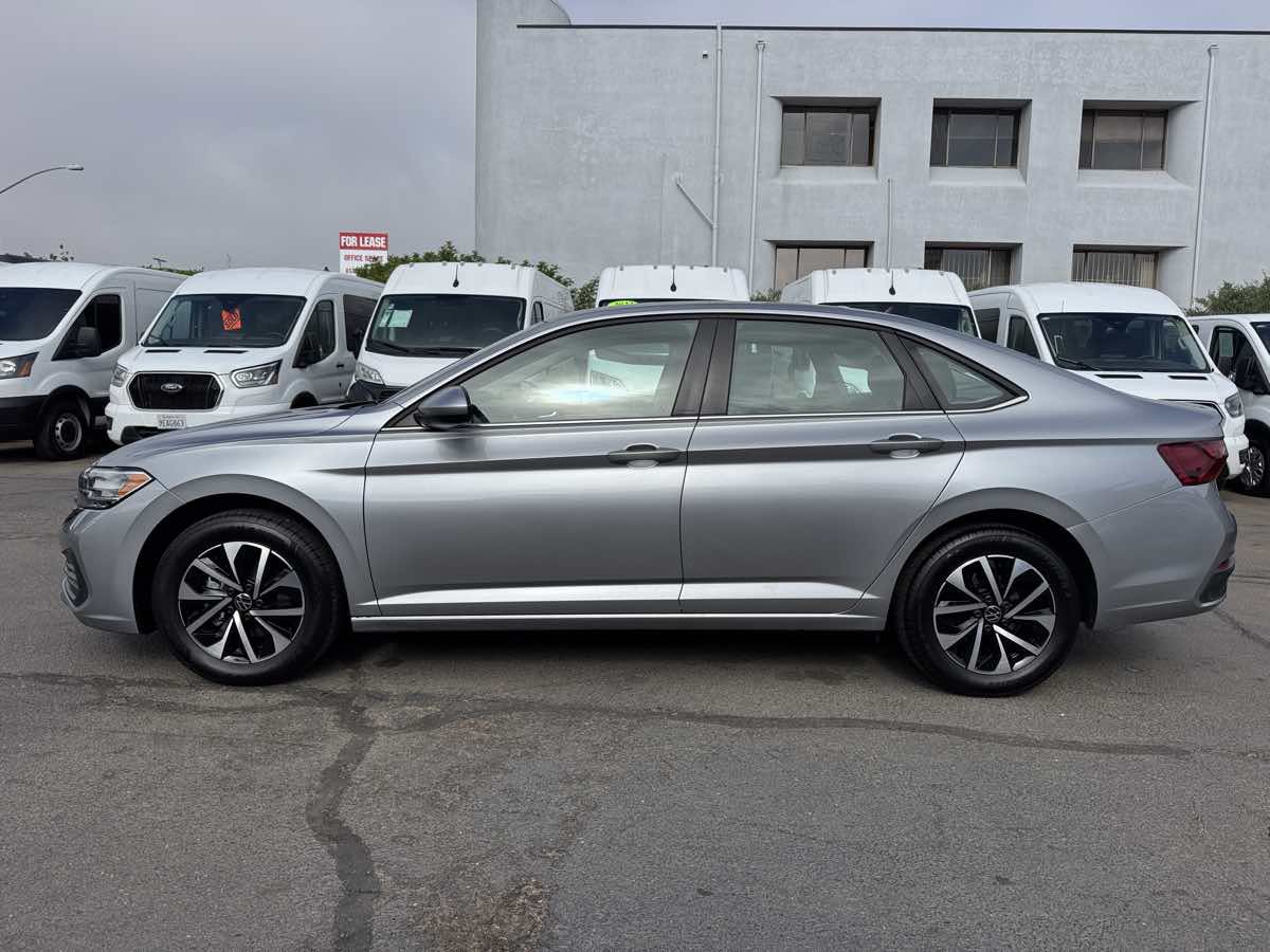Used 2024 Volkswagen Jetta S FWD image 7