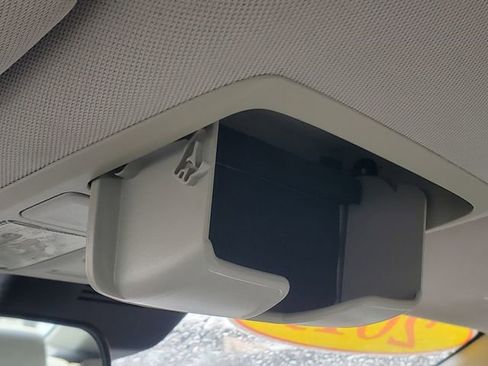 Used 2019 Honda Accord LX image 23