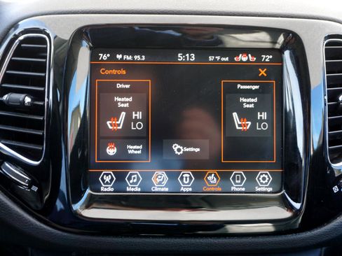 Used 2021 Jeep Compass Limited image 13