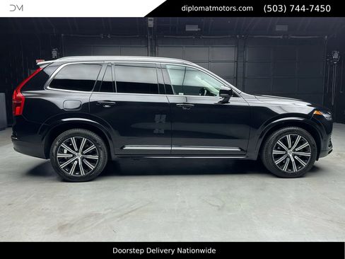 Used 2023 Volvo XC90 B6 Plus image 8