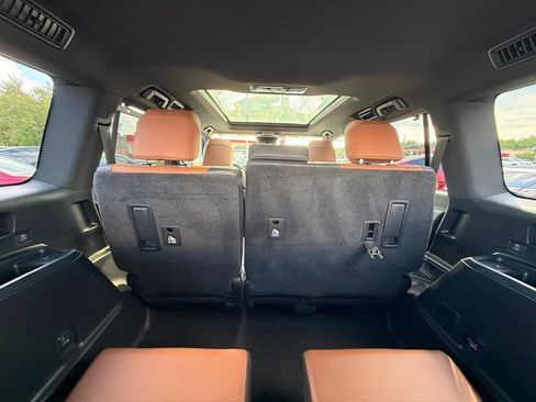 Used 2025 Lexus GX 550 AWD/4WD image 33