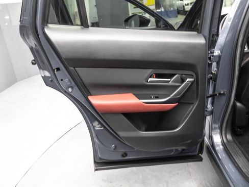 Used 2025 MAZDA CX-50 AWD 2.5 Hybrid w/ Premium Pkg image 27