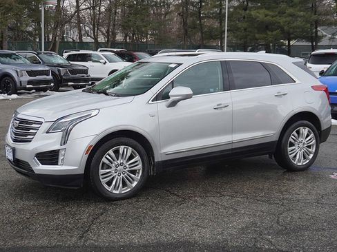 Used 2018 Cadillac XT5 Premium Luxury image 12