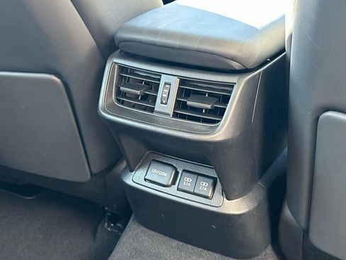 Used 2019 Lexus ES 300h w/ Luxury Package image 29