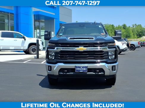 Used 2025 Chevrolet Silverado 2500 LT w/ Convenience Package AWD/4WD image 2