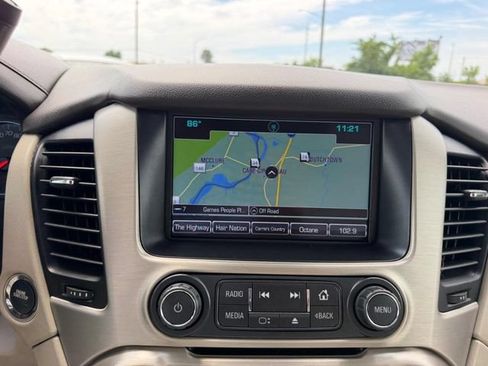Used 2020 GMC Yukon Denali w/ Denali Ultimate Package AWD/4WD image 19