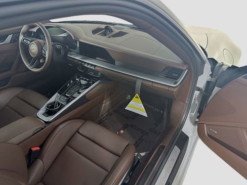 New 2026 Porsche 911 Carrera S image 28