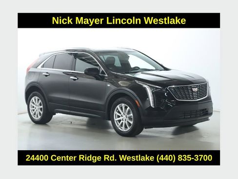 Used 2023 Cadillac XT4 Luxury w/ Cold Weather Package image 1