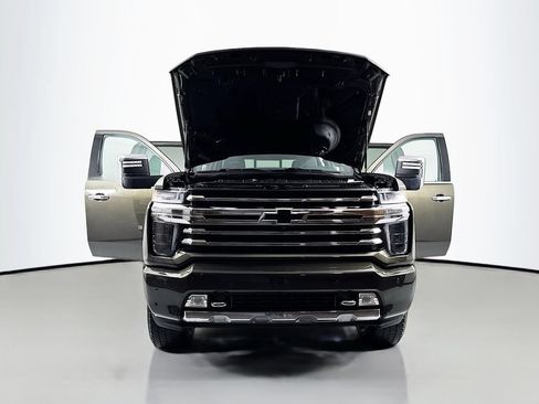 Used 2023 Chevrolet Silverado 3500 High Country w/ Z71 Off-Road Package AWD/4WD image 24