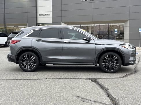 Used 2022 INFINITI QX50 Luxe w/ Appearance Package image 6