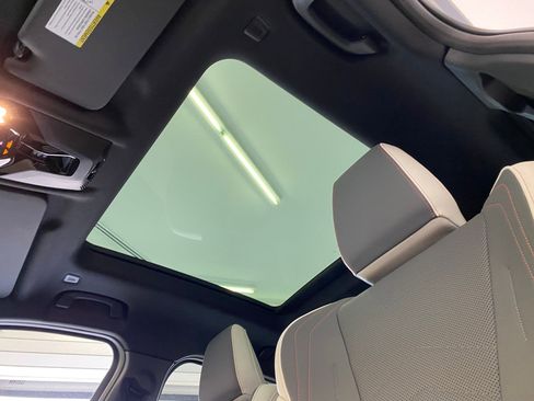 Used 2025 BMW X2 M35i image 15