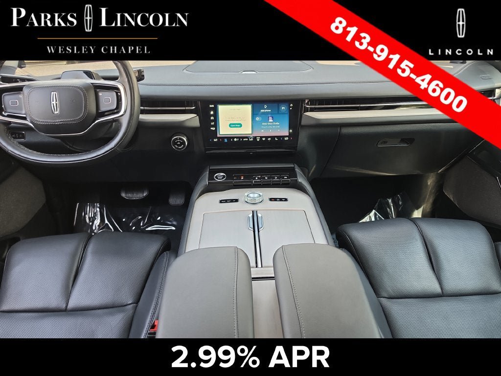 Certified 2025 Lincoln Navigator Reserve AWD/4WD image 12