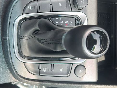 Used 2022 Hyundai Kona Limited image 25