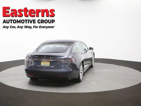 Used 2018 Tesla Model S 100D AWD/4WD image 36