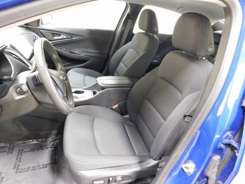 Used 2023 Chevrolet Malibu LT image 9